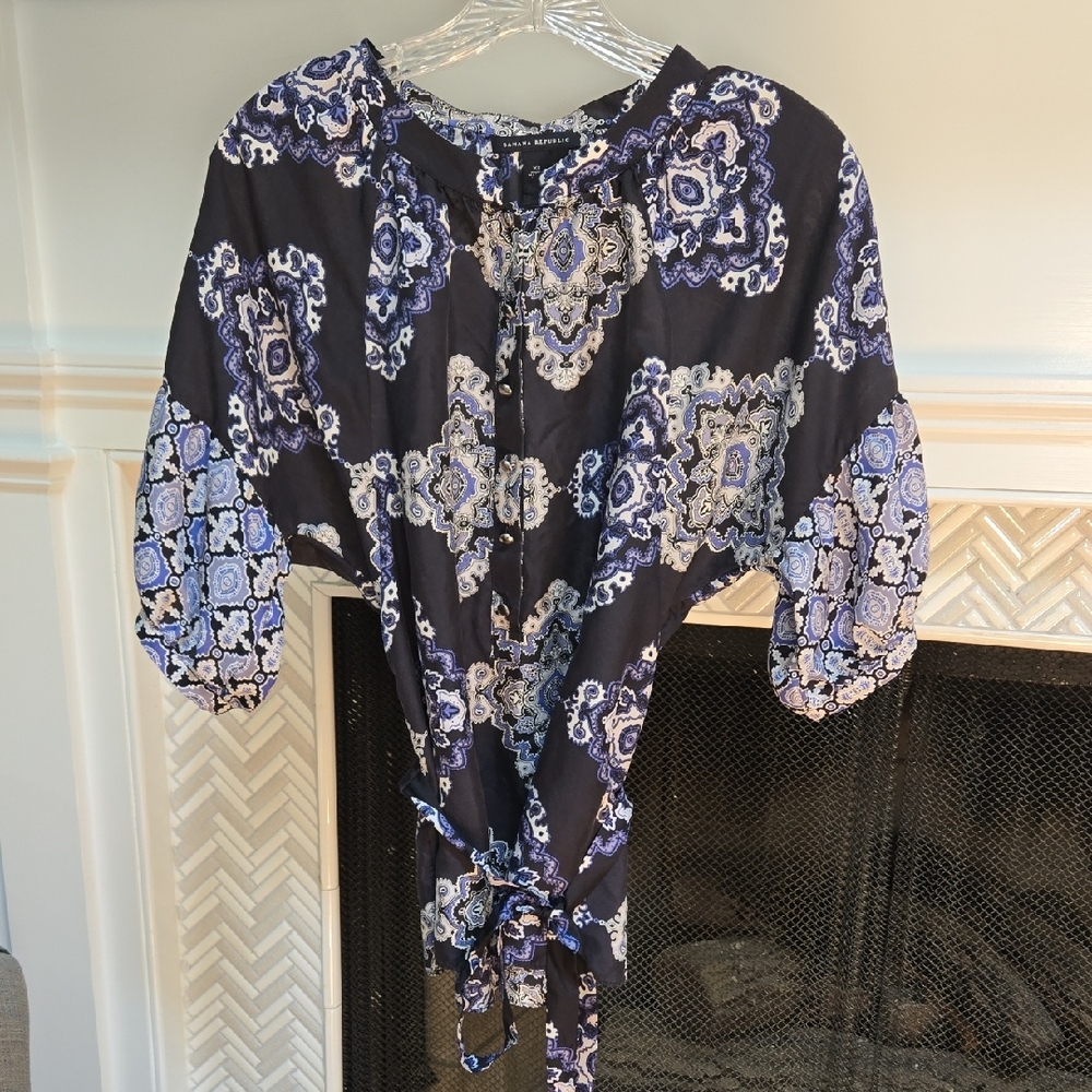 Banana Rep Blue Paisley Blouse, Tie Front, Mandarin Collar W/ Silver Buttons XS